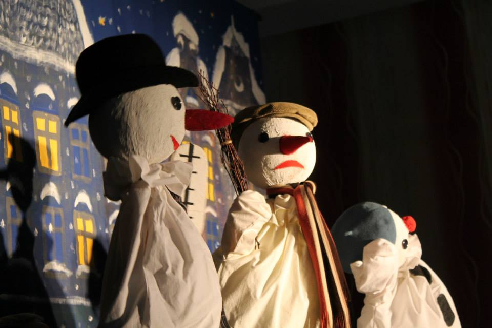 O třech sněhulácích - Zalezlíci