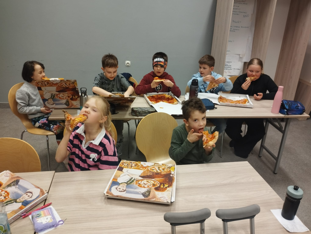 WhatsApp Image 2026-03-27 at 21.20.06 (5).jpeg